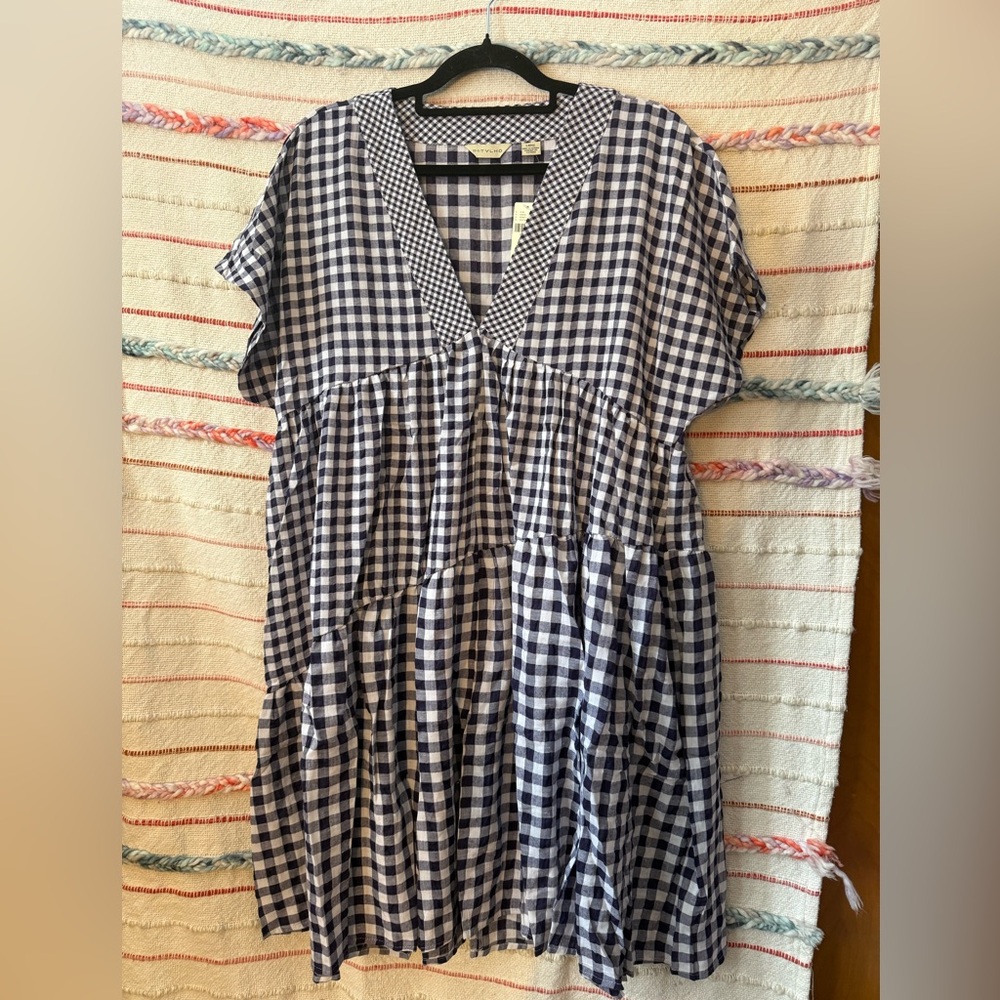 Anthropologie 11-1- Tylho Navy and White Dress with‎ Pockets - Size X-Small